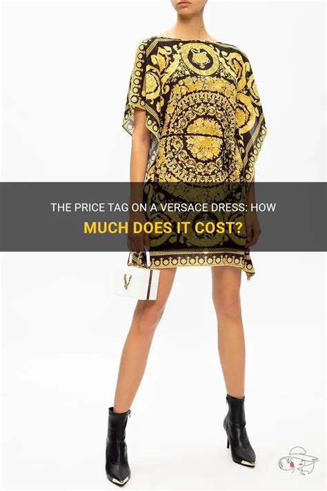 how much does versace make